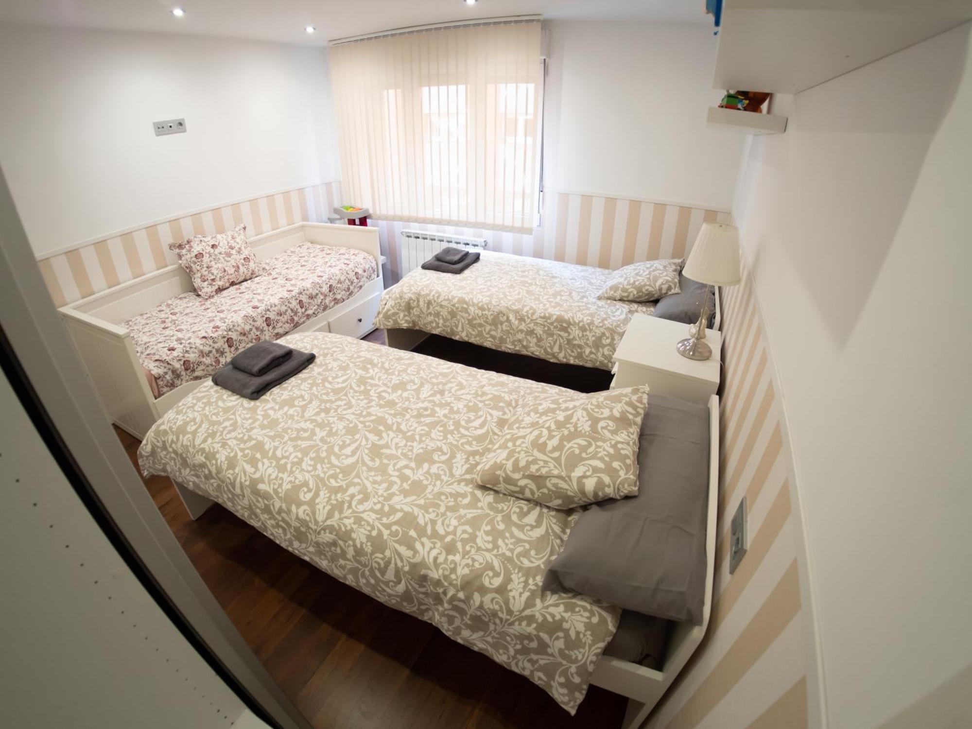 Piso Centrico "Villa Revallines" Овьедо Экстерьер фото